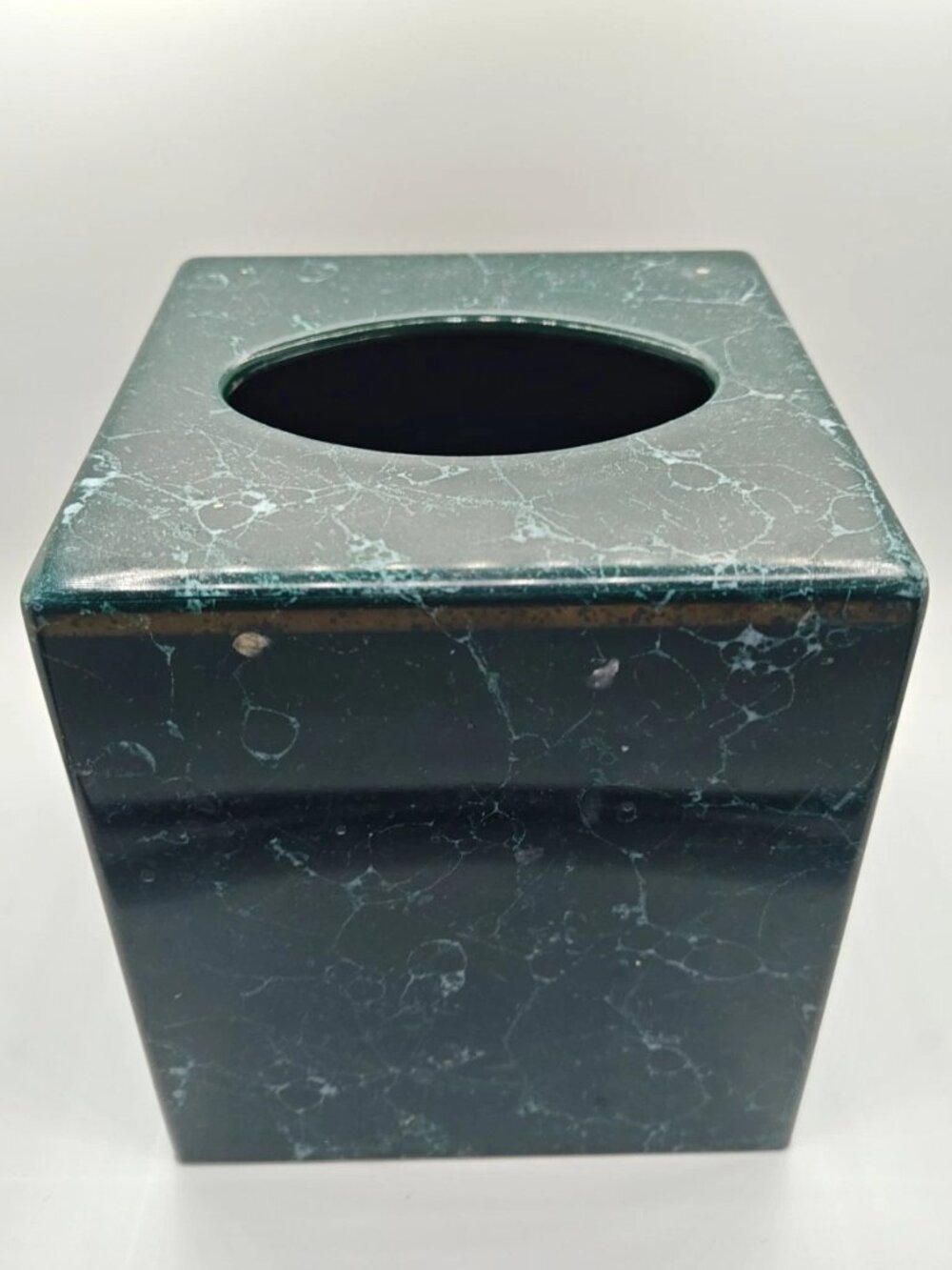 Springs Green Tissue Box Cover Faux Marble Green & White Gold Trim Plastic Used